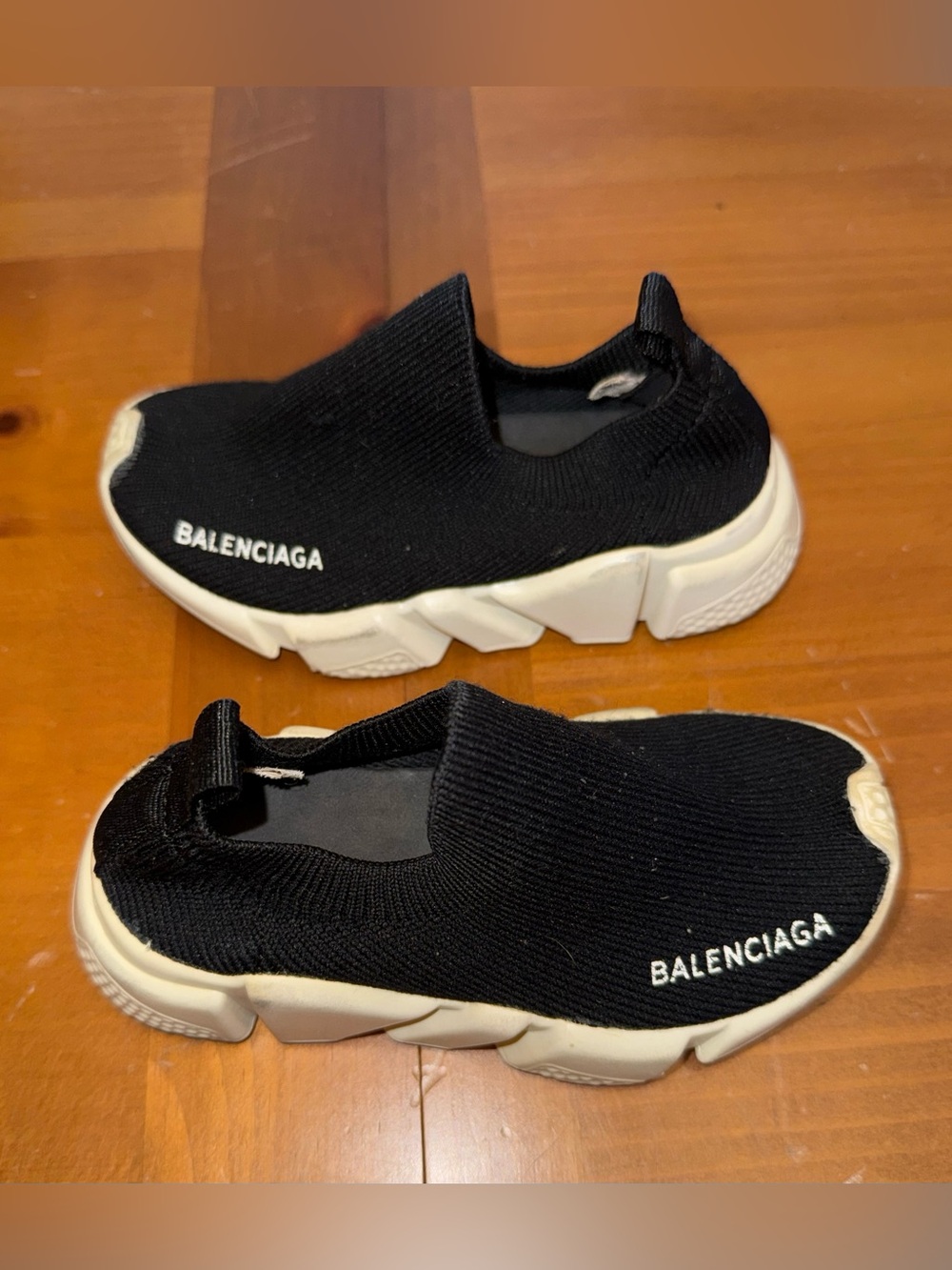 Balenciaga kids Slip On Speed Knit Sock Shoe Sz 25 Black Chunky White Sole Comfy